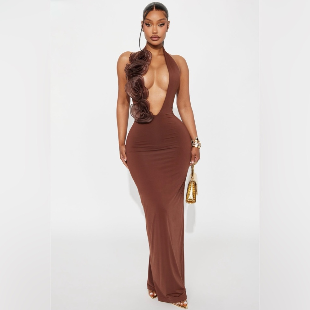 Elegant Brown Halter Maxi Dress